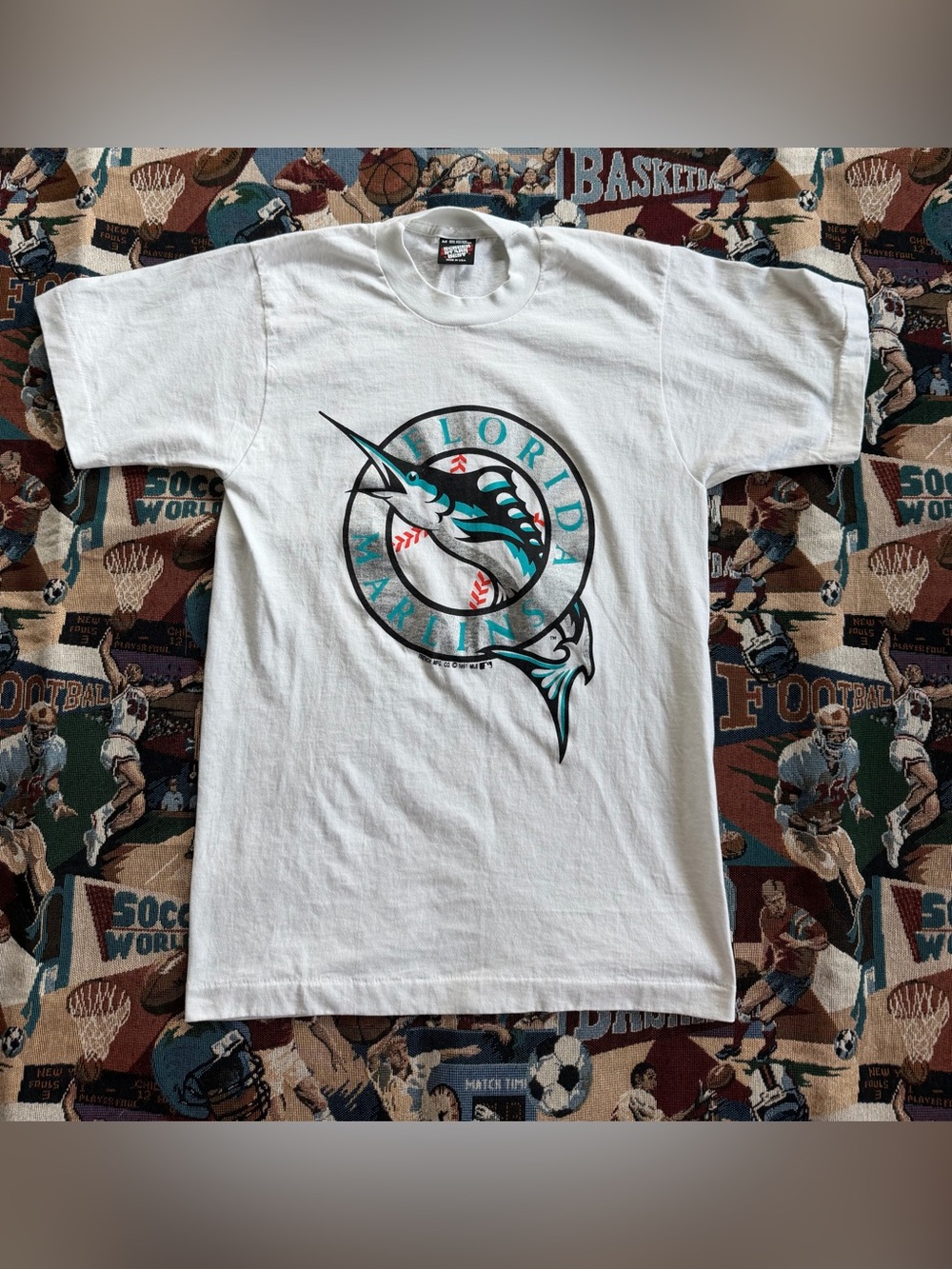 Vintage 1991 Men’s MLB Florida Marlins White Graphic T-shirt